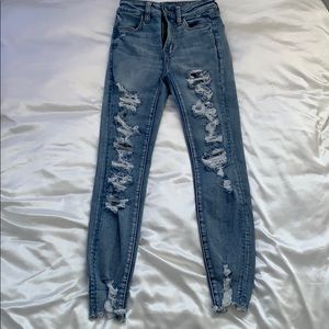 American eagle ripped high rise jeans